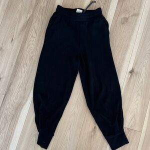 Varley Black Jogger Sweatpants - size small